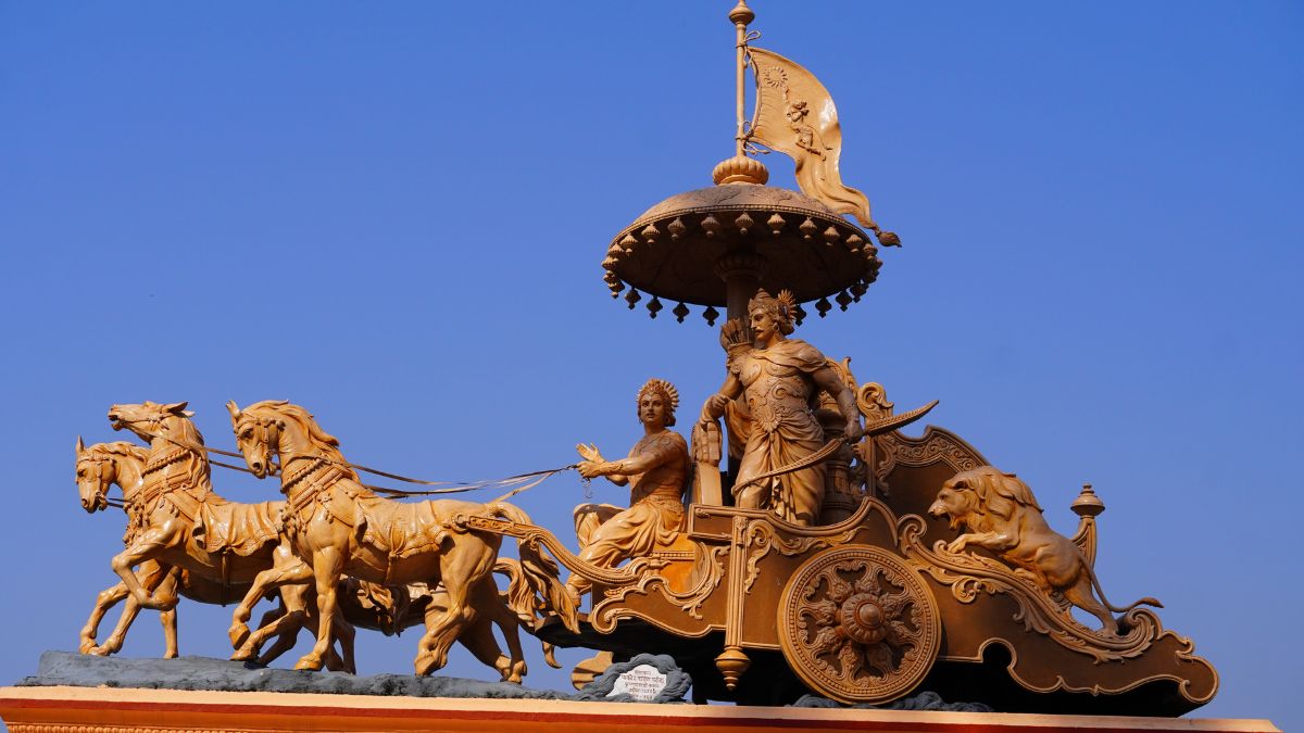 Gita Jayanti 2023: Unknown Facts About Kurukshetra, The Pious City ...