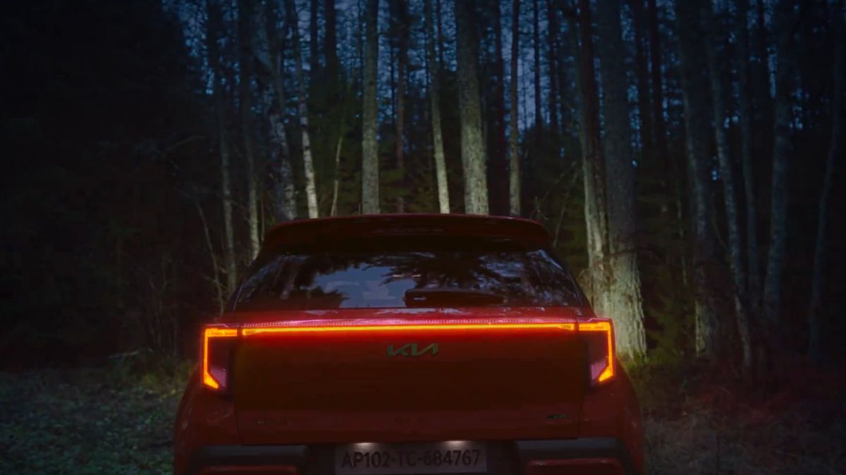 kia-india-shares-another-teaser-of-new-sonet-facelift-launch-on-december-14-check-whats-new