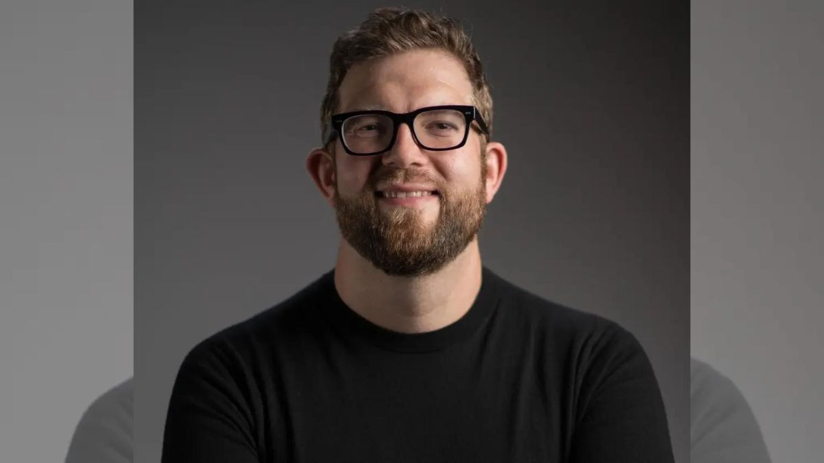 female-employee-forced-to-sign-sex-slave-contract-by-us-firm-ceo-christian-lanng-subjected-to-lewd-acts-as-punishments