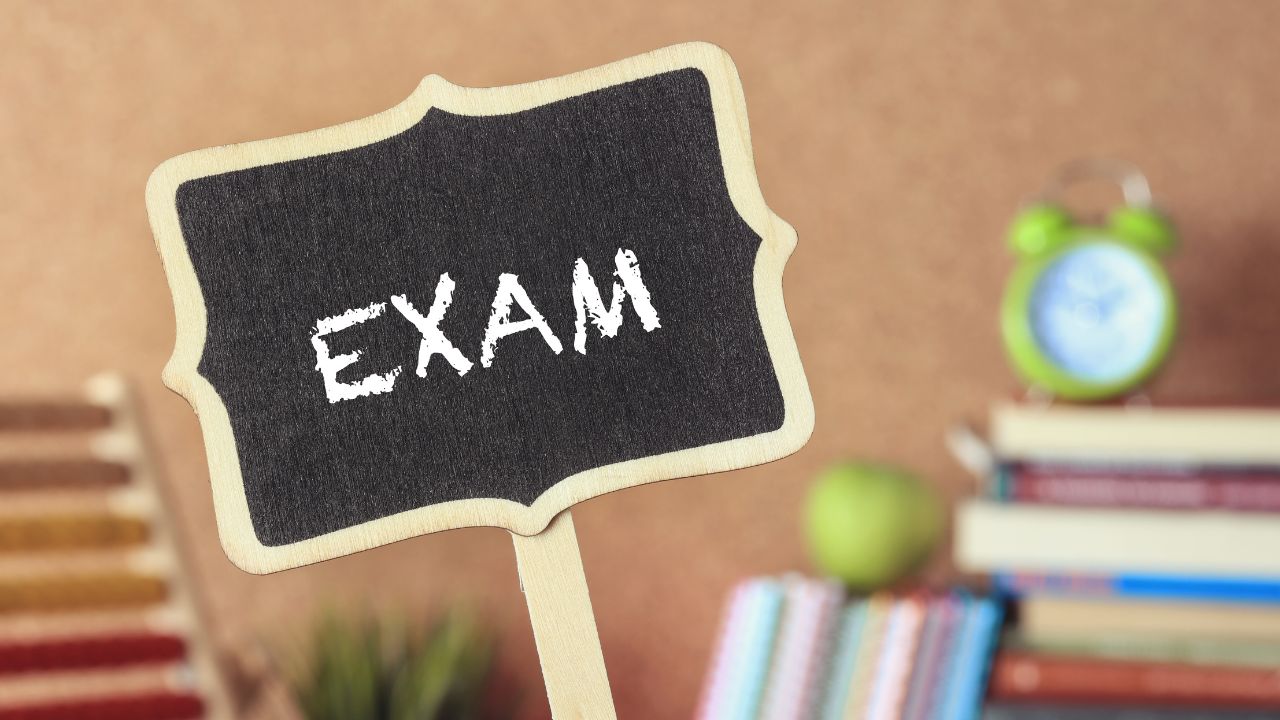 ugc-net-december-exam-2023-to-begin-today-download-admit-card-at-ugcnet-nta-ac-in-check-full-datesheet-here