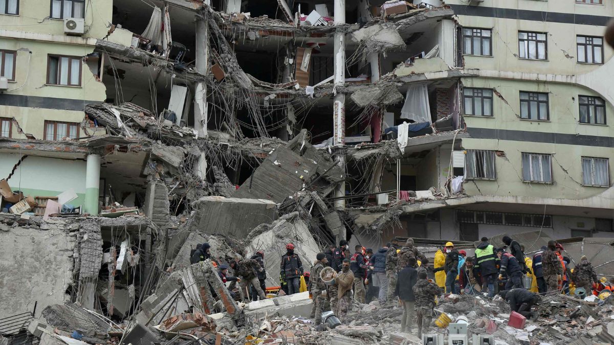 Turkey Jolted By Third Earthquake In 24 Hrs; Death Toll Rises To Over ...