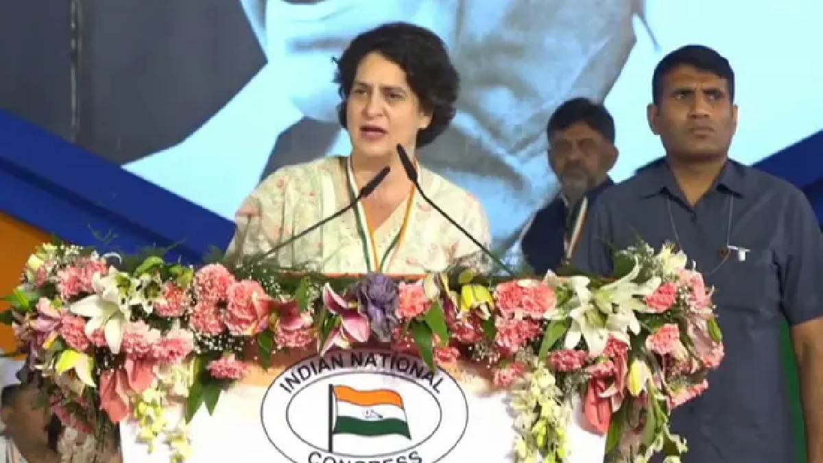 'Time Has Come To Display Courage': Priyanka Gandhi To Congress Workers ...