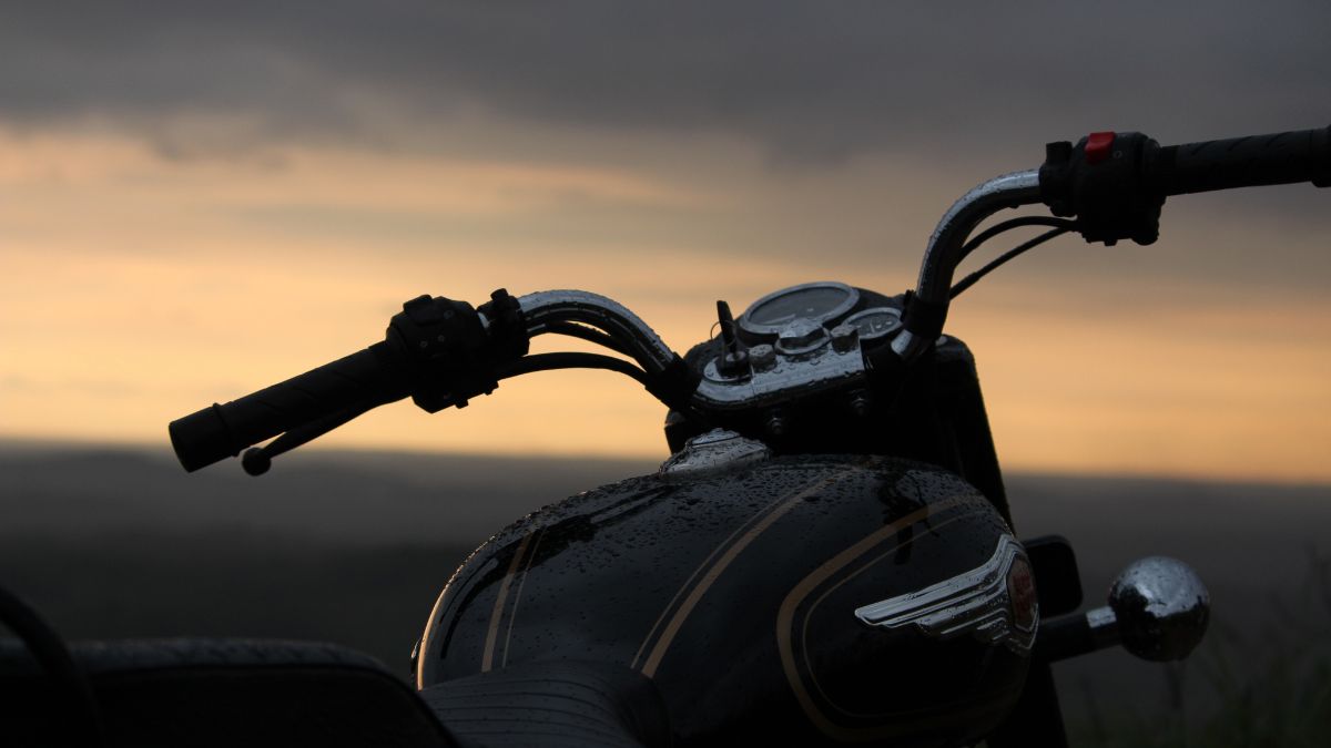 Royal Enfield To Introduce Its 'First-Ever' EV By 2024: Report Royal Enfield To Introduce Its 'First-Ever' EV By 2024: Report
