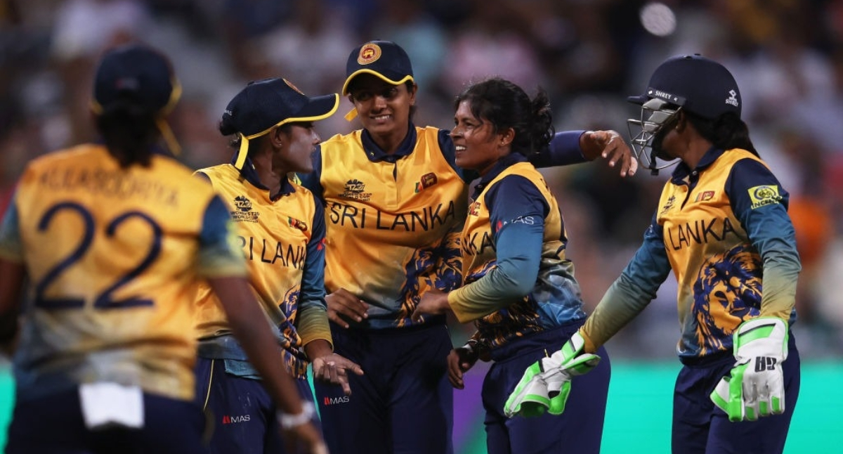 Inspired Sri Lanka sink South Africa on opening night