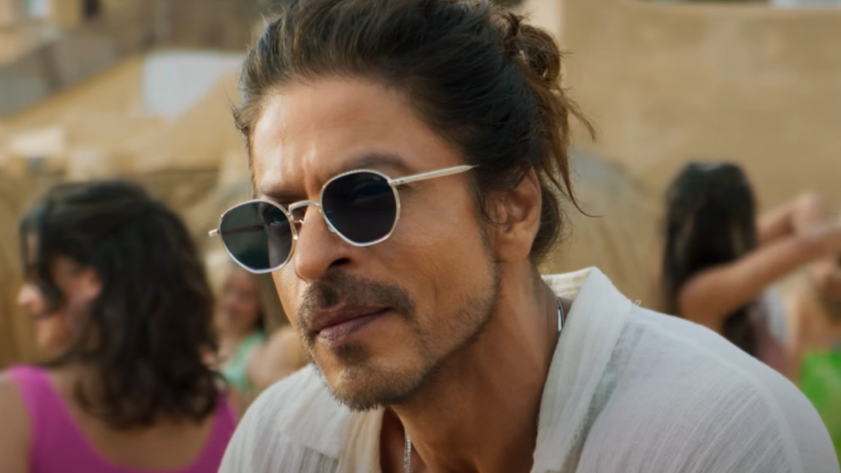 Pathaan Box Office Shah Rukh Khan Starrer Becomes First Hindi Film To Collect Rs Crore