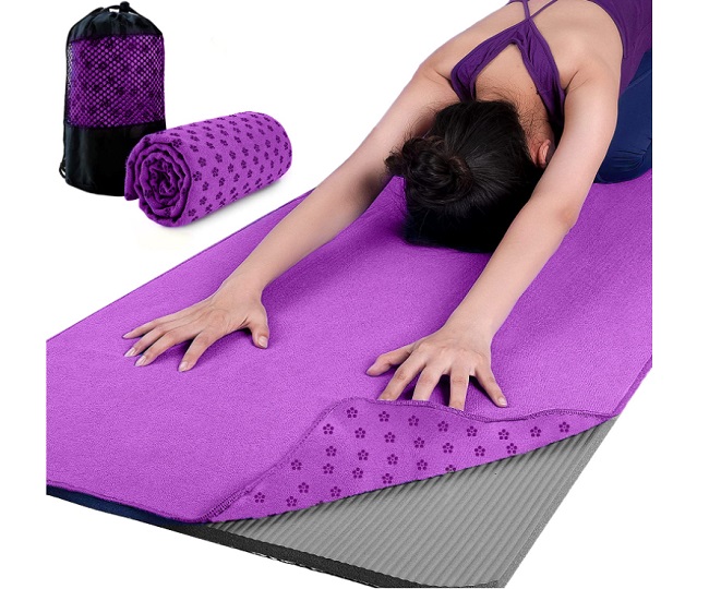 5 Best Yoga Accessories To Start Practicing Yoga At Home