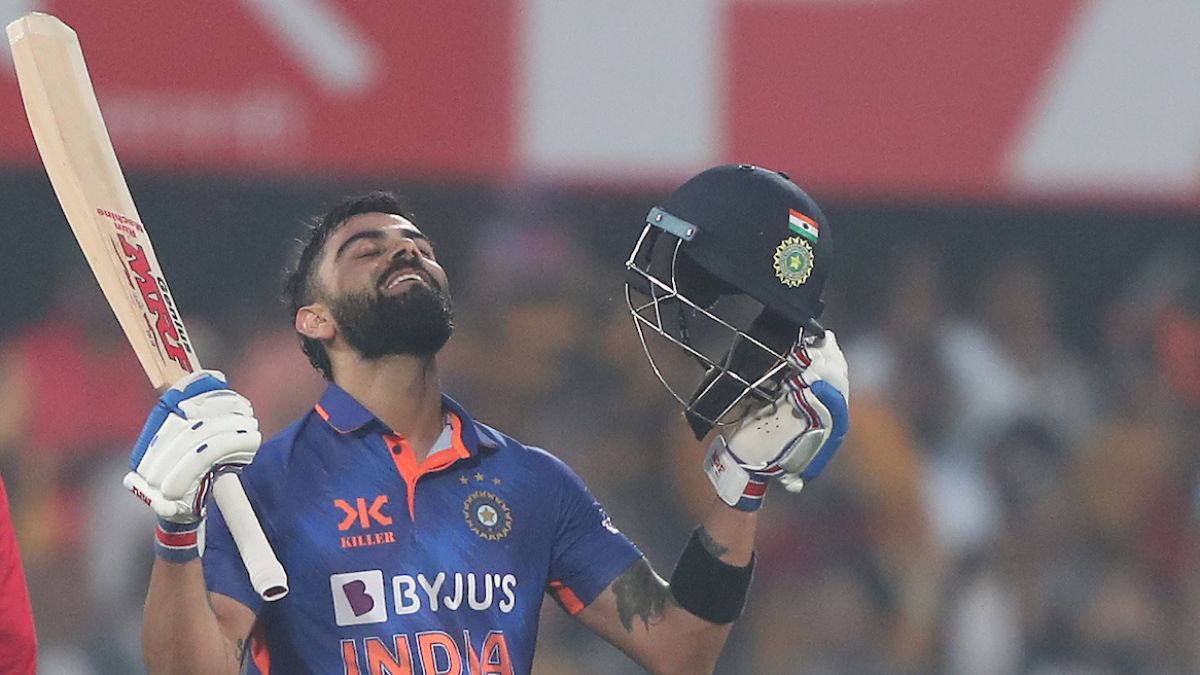 IND Vs SL: Netizens Applaud Virat Kohli On His 45th ODI Century As He ...