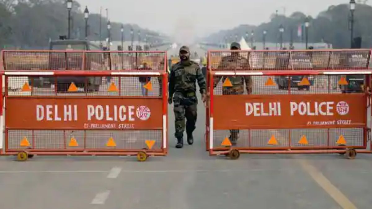 Republic Day: Full Dress Rehearsal Today, Delhi Traffic To Be Affected; Check Which Roads To Avoid   