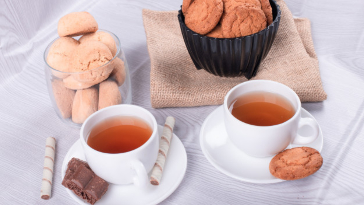 Five Foods You Should Never Eat With Your Tea
