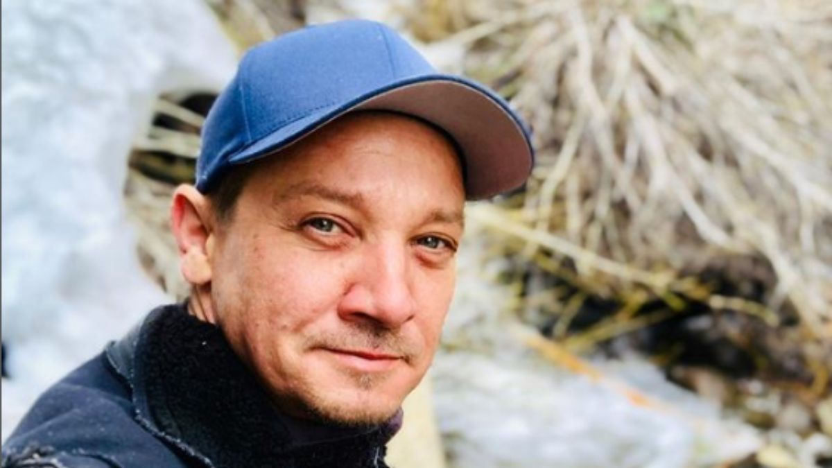 Days After Snow Plowing Incident, Jeremy Renner Shares Health Update ...