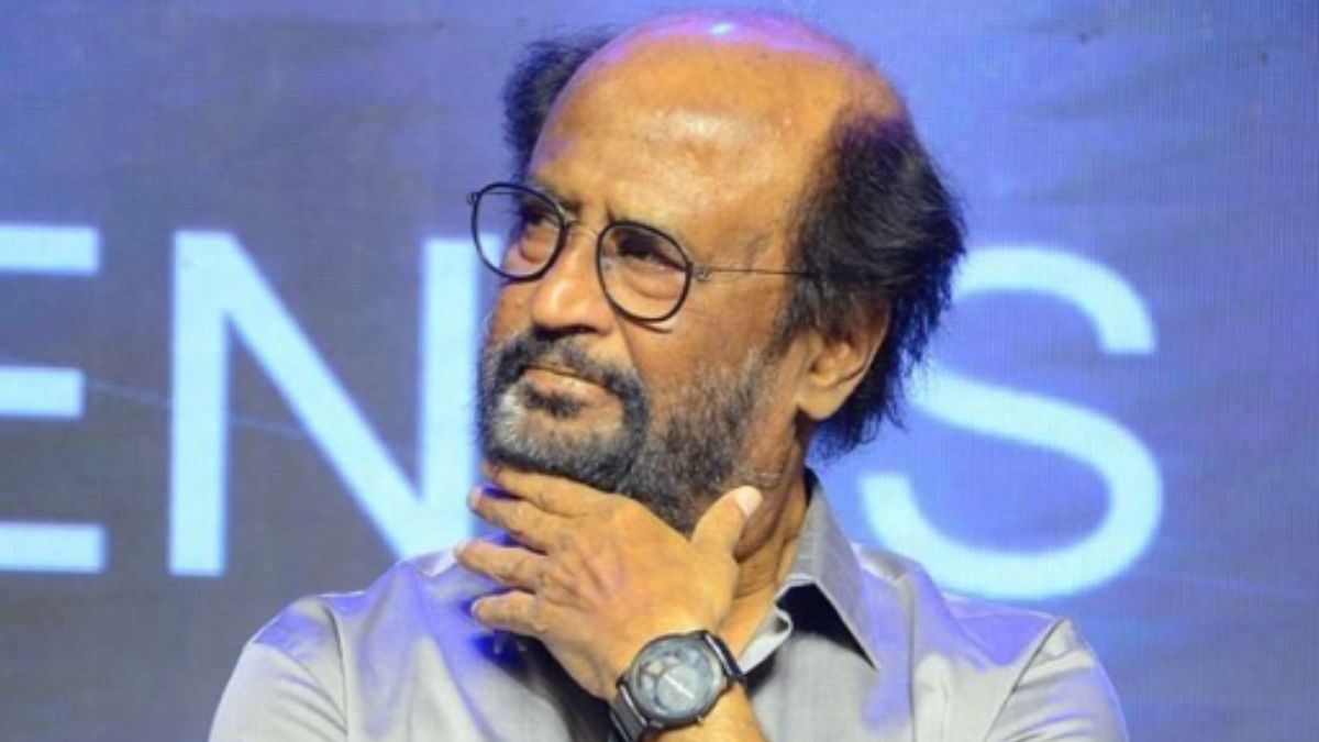 Rajinikanth meets UP CM Yogi Adityanath in Lucknow, touches Gorakhnath  Mahant's feet; watch! - The Economic Times Video | ET Now