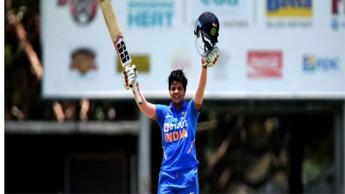 Shafali Verma Breaks Down At Presentation Ceremony After Winning U19 ...