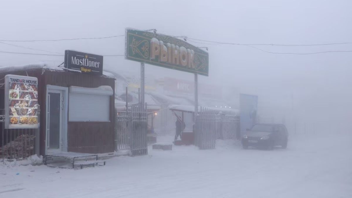 Cant Fight It Surviving Yakutsk The Russian City Where Temperature Falls Below 50 Deg Celsius