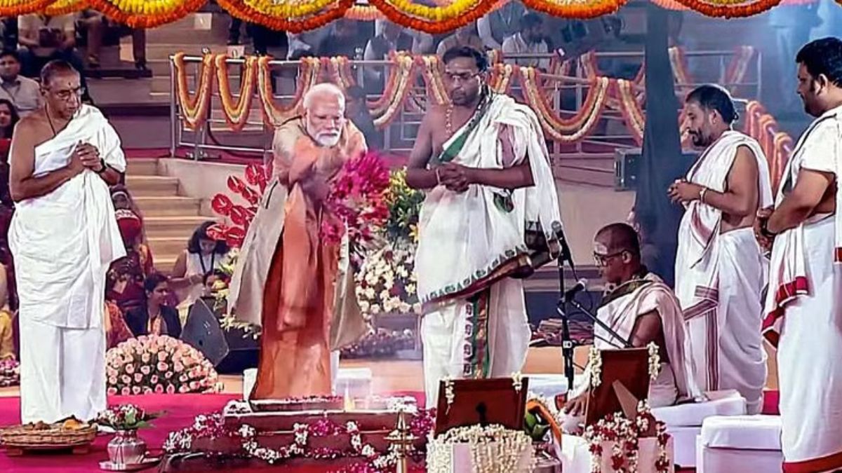 PM Modi Performs Puja At Redeveloped ITPO Complex In Delhi Ahead Of ...