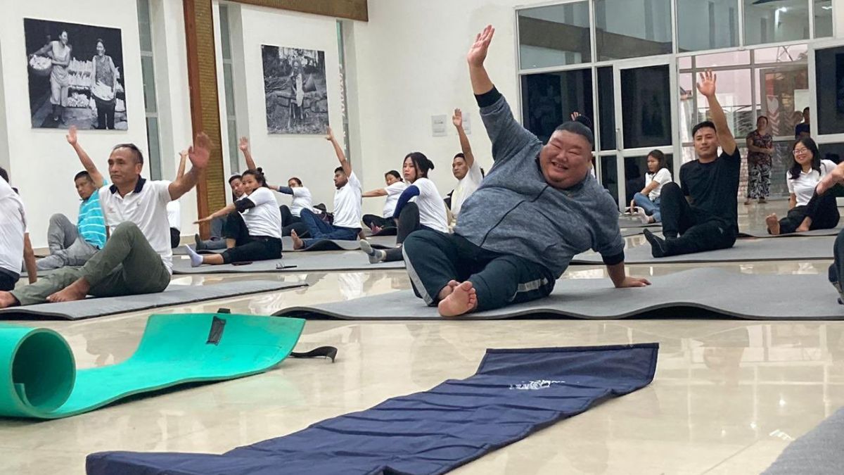 nagaland-minister-temjen-imna-along-wins-internet-with-his-yoga-post-shares-his-anulom-vilom-moment
