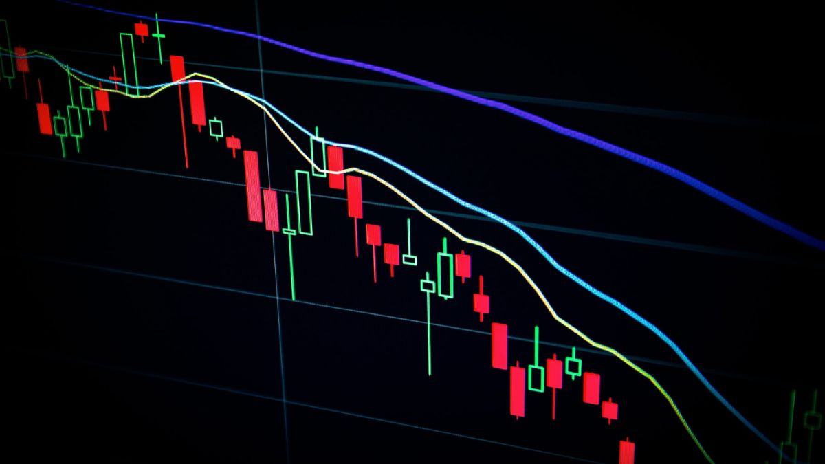 investment-trading-scam-pune-engineer-invests-in-blescoin-for-bright-future-with-matrimonial-match-loses-rs-91-lakh-latest-news