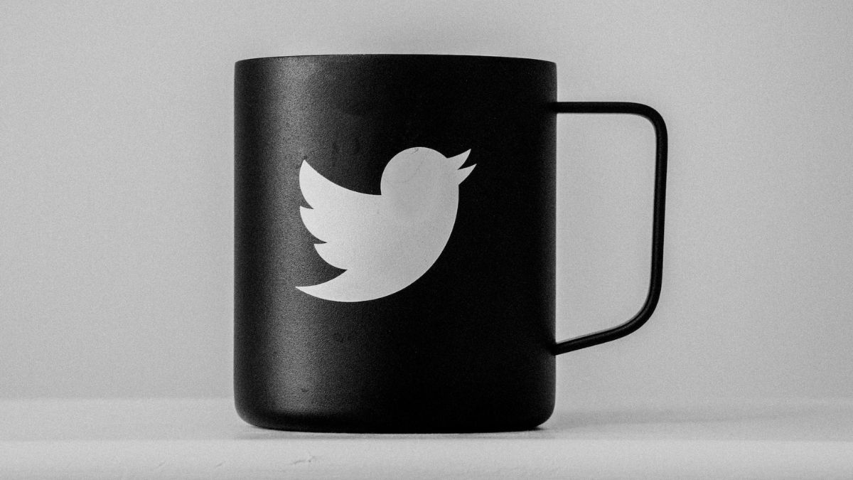 meta-threads-effect-elon-musk-twitter-allows-users-to-view-tweets-without-sign-in-again