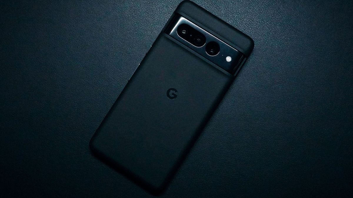 google-pixel-8-series-leaks-pixel-8-8-pro-may-get-upgraded-battery-pack-faster-charging-here-is-what-we-know