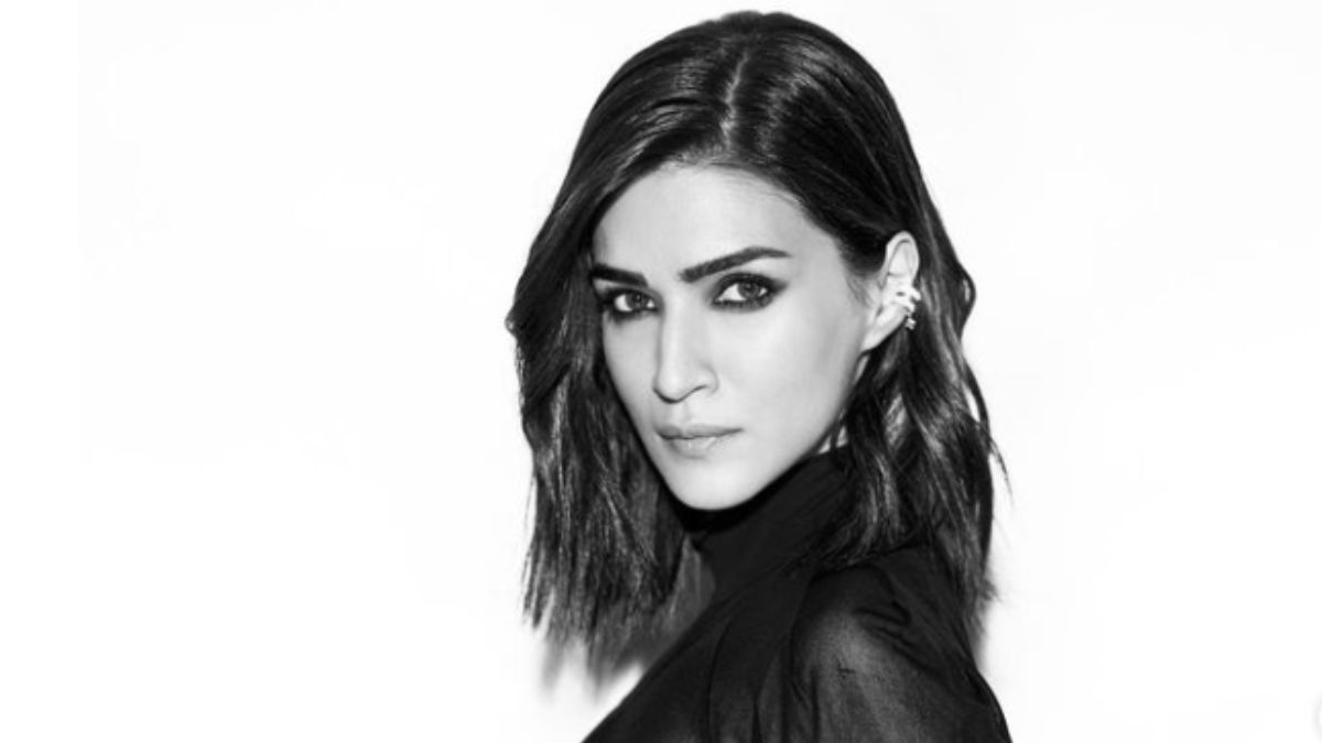 kriti-sanon-launches-production-house-blue-butterfly-films-says-its-time-to-shift-the-gear-see-post