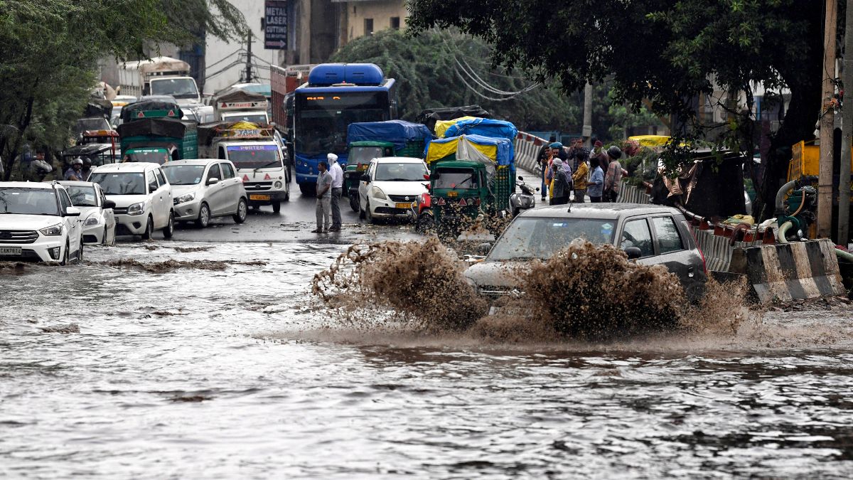 Weather Updates Imd Predicts Rainfall In Delhi Ncr For Next Three Days