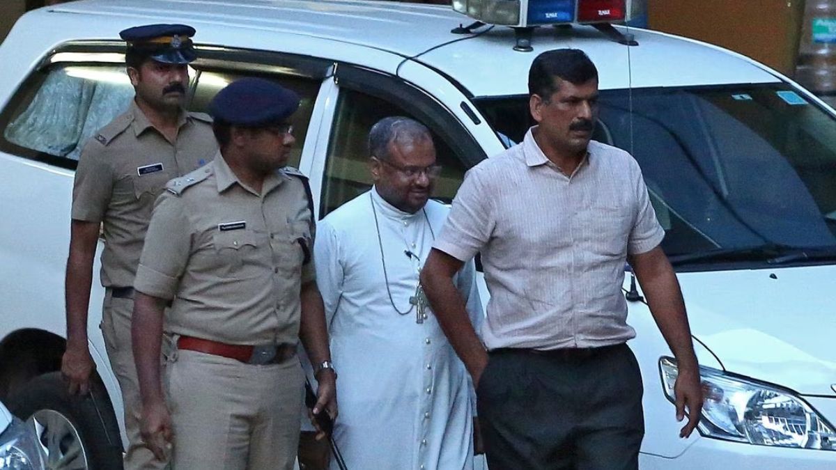 pope-francis-vatican-accepts-rape-accused-bishop-franco-mulakkal-resignation