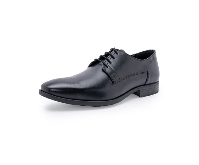 Best Black Formal Shoes For Men In India: 2023 Edition