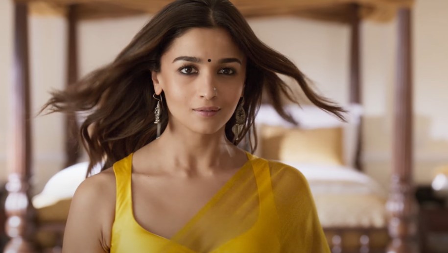 Alia Bhatt's Saree Looks From Rocky Aur Rani Kii Prem Kahani