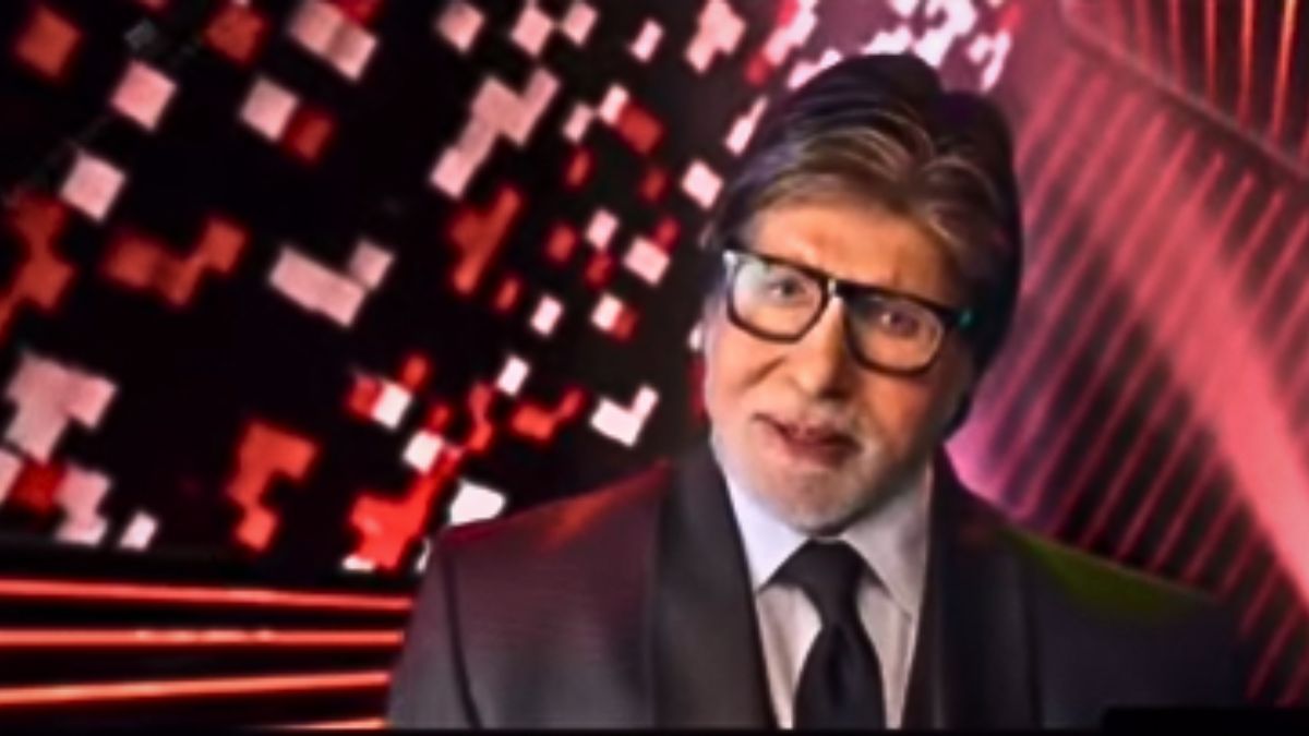 A hug from Abhishek makes Amitabh Bachchan emotional on KBC 14. Watch video  - Hindustan Times