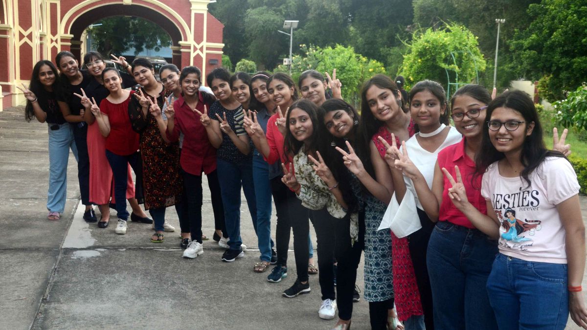 JEE Advanced 2023 Toppers List: Check Full Rank List, Zone Wise Toppers