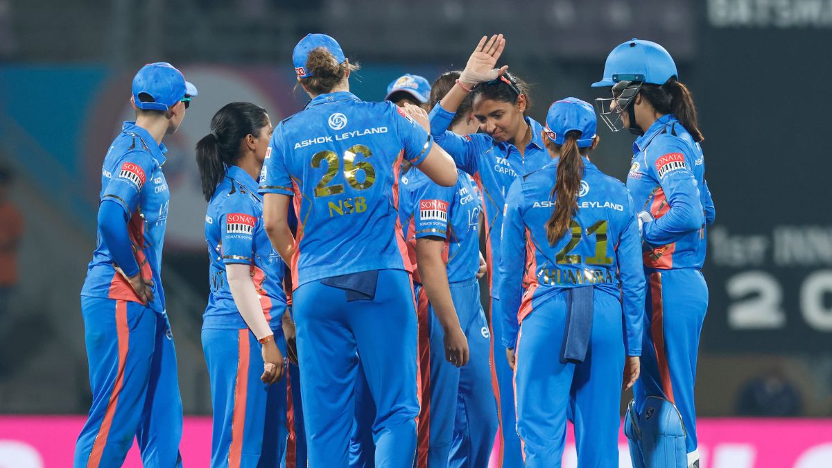 WPL 2023: Harmanpreet Kaur, Saika Ishaque Power Mumbai Indians To 143 ...