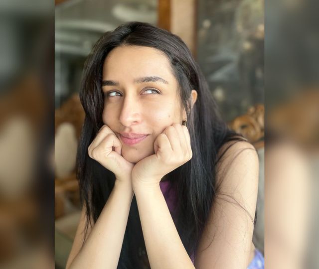 Top 7 Make-Up Looks Of Shraddha Kapoor With Natural Glowing Radiance | See  Photos
