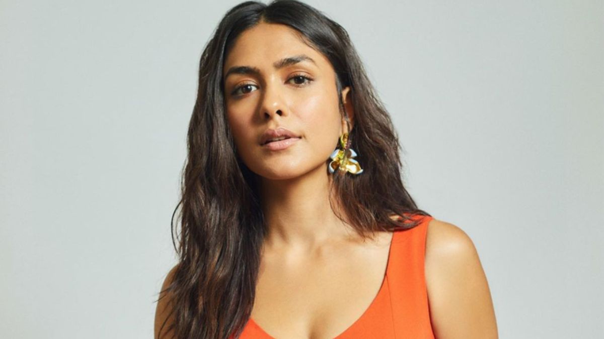 Mrunal Thakur Set To Make Her Cannes Film Festival 2023 Debut In ...