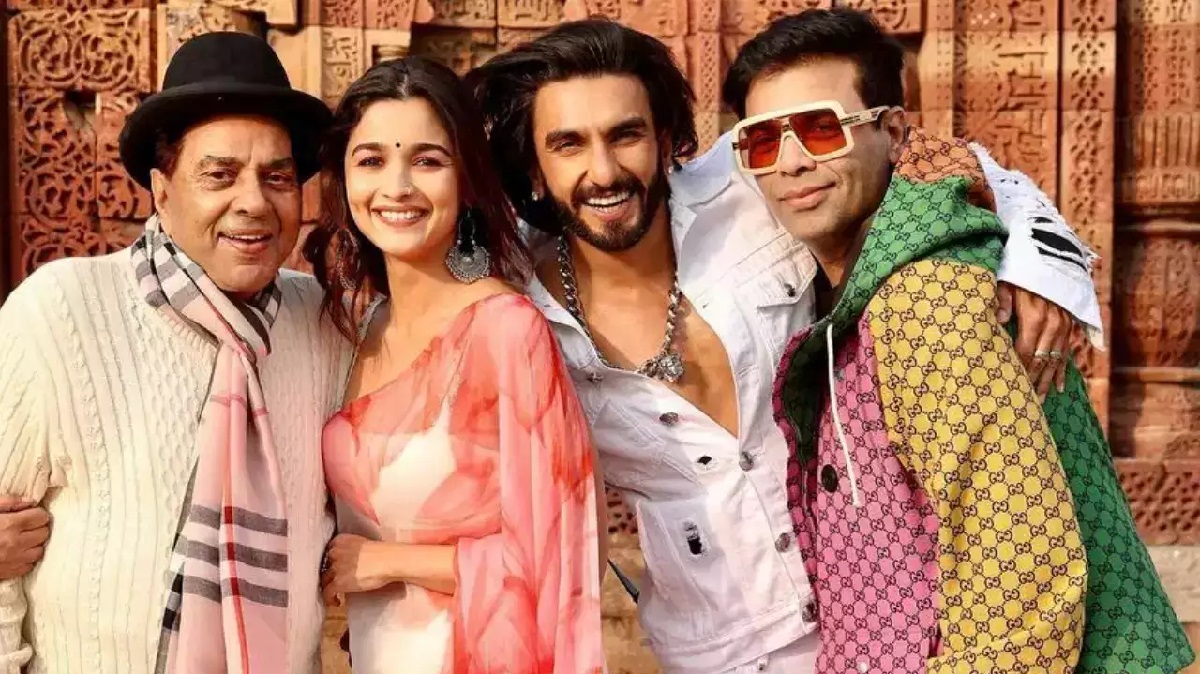 Rocky Aur Rani Ki Prem Kahani: First Look Of Ranveer Singh And Alia  Bhatt-Starrer To Release On THIS Date