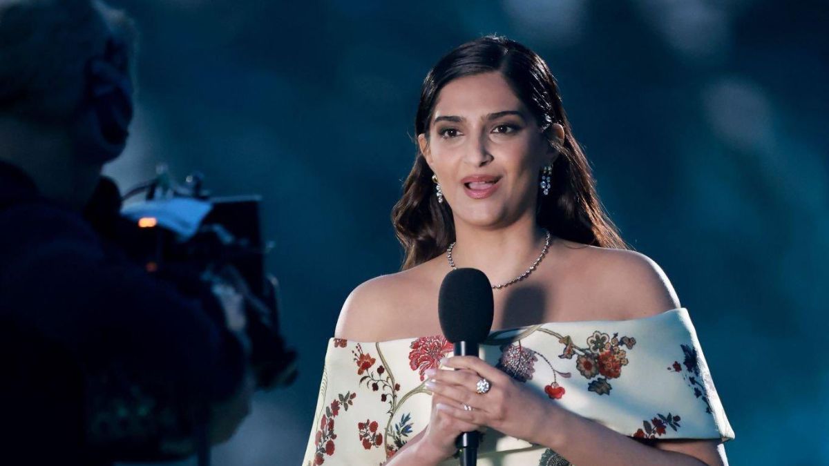 Sonam Kapoor coronation speech