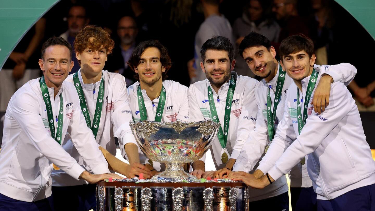 Davis Cup Final Jannik Sinner Defeats Australia's Alex De Minaur To