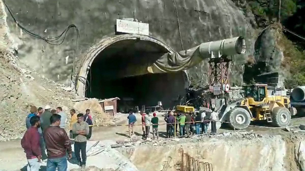 Uttarkashi Tunnel Collapse: DRDO's Robotics Machine Team Visits ...