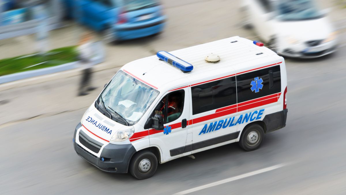 ambulance-with-harvested-lungs-reach-chennai-on-time-despite-meeting-with-accident-patient-undergoes-transplant