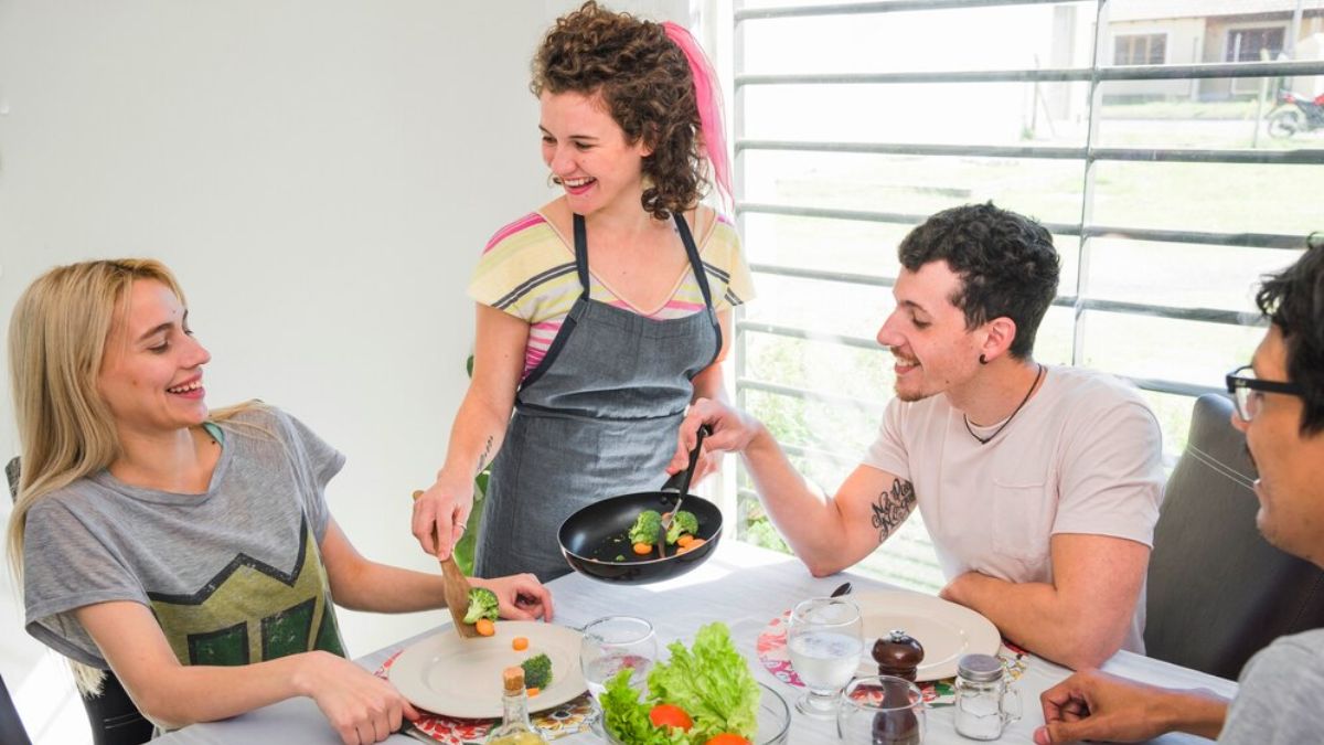 5-health-advantages-of-adding-the-green-vegetable-broccoli-into-your-diet-plan