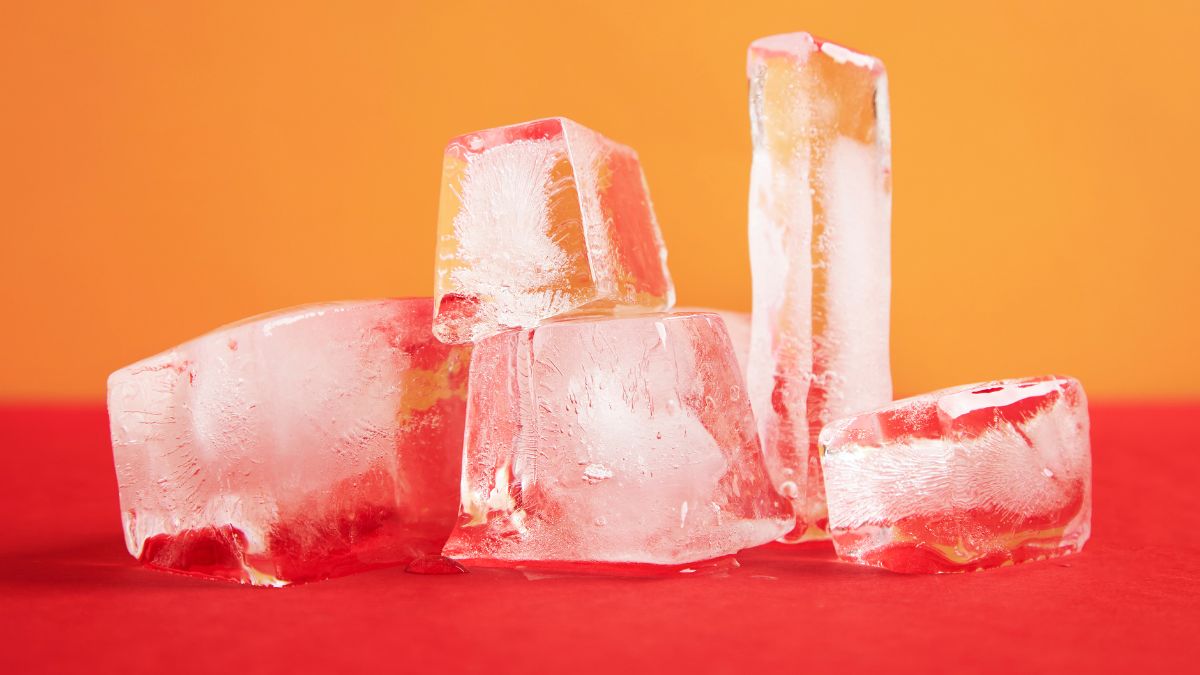 5 Surprising Benefits Of Using Ice Cubes For Skin Glowing Skin To Reduced Wrinkles