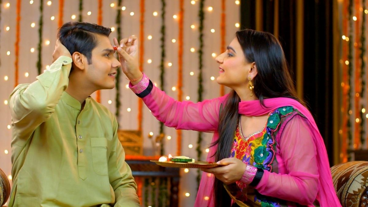 bhai-dooj-2023-why-is-tilak-applied-on-the-brothers-forehead-during-this-festival