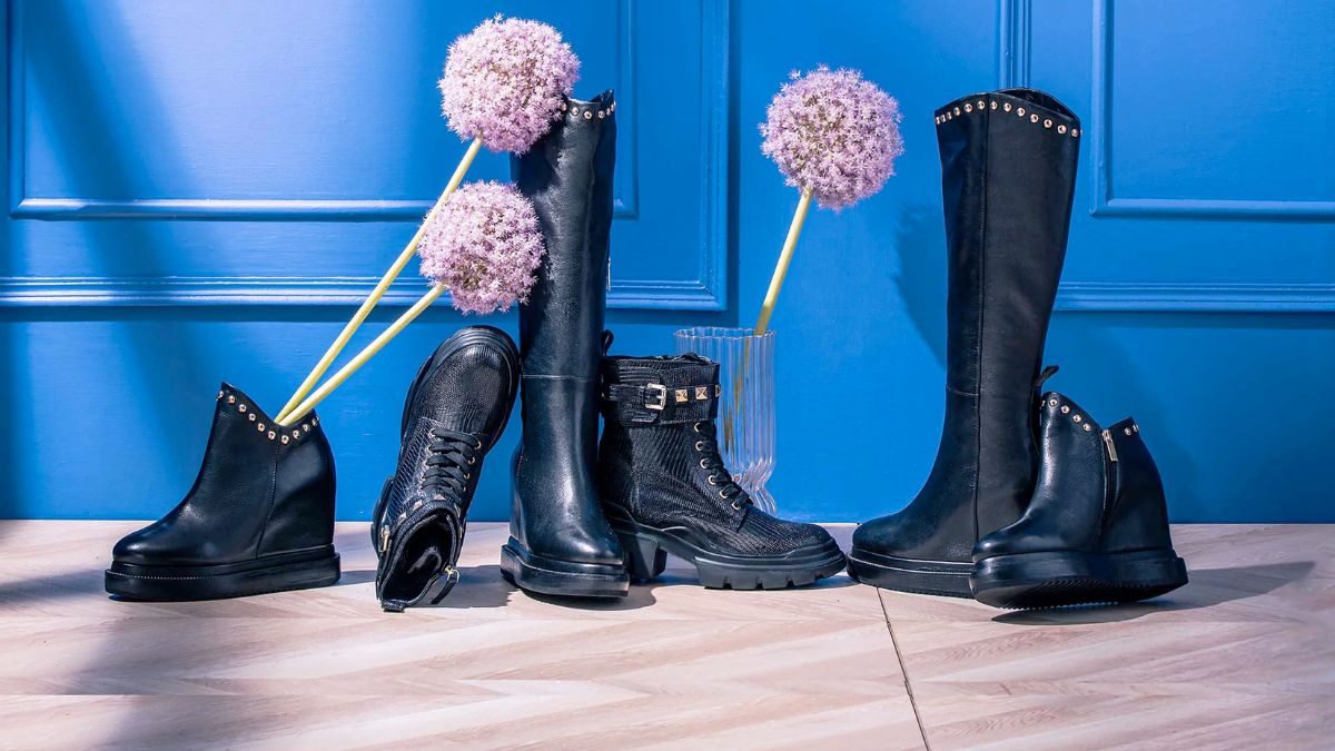 Buy online Women Beige Embellished Kitten Heel Pumps from heels for Women  by Dollphin for ₹879 at 71% off | 2024 Limeroad.com