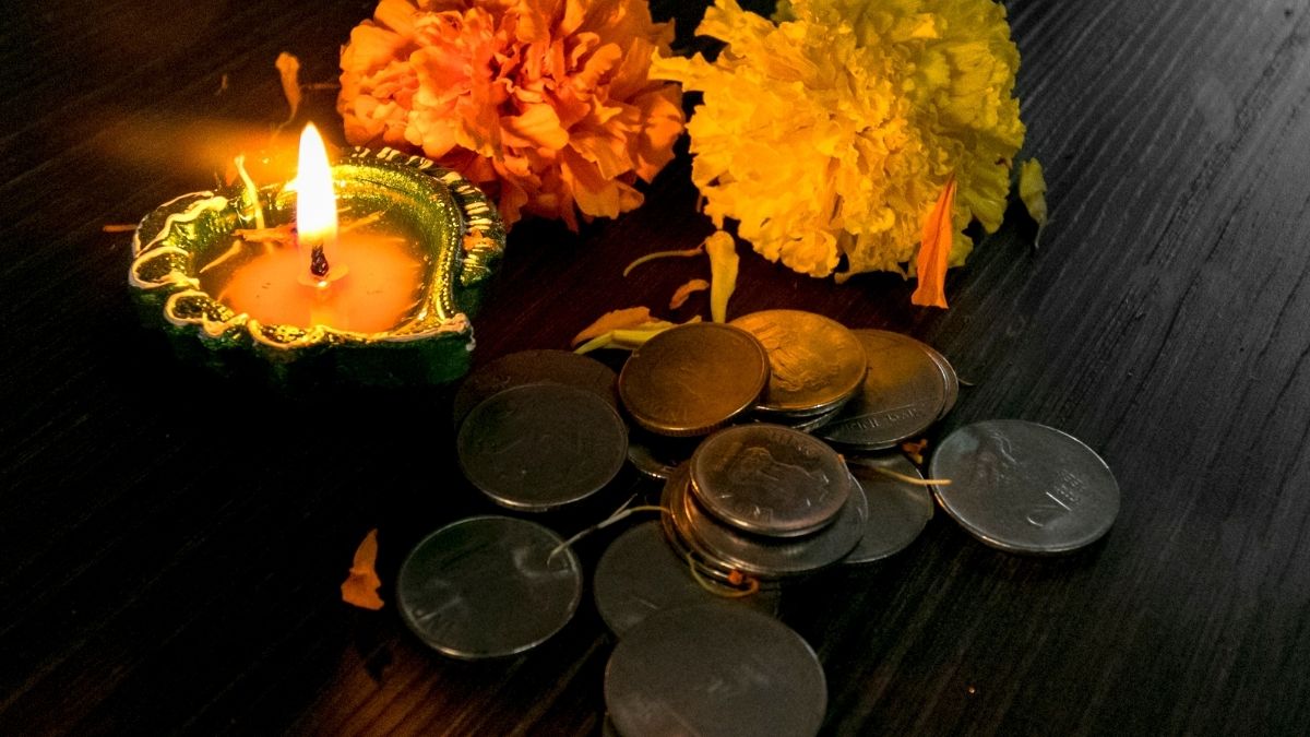 Dhanteras 2023: Date, Shubh Muhurat And Significance Of Purchasing Gold ...