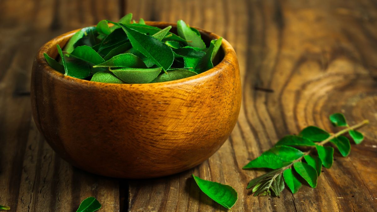 5 Leaves To Add To Your Diet For Lowering Blood Sugar Levels