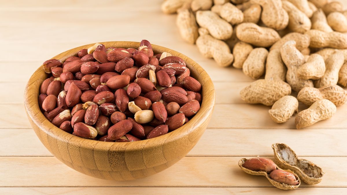 7-reasons-to-eat-peanuts-during-winters-for-optimal-health