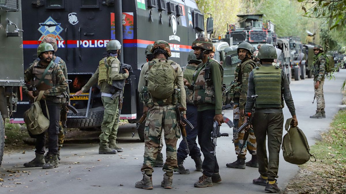 J&K Encounter: Five LeT Terrorists Killed By Security Forces In Kulgam ...