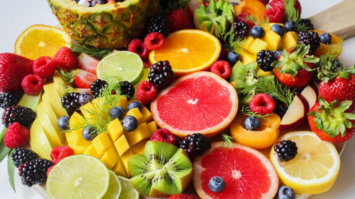 what-happens-to-your-body-if-you-only-eat-fruits-for-23-days-expert-explains