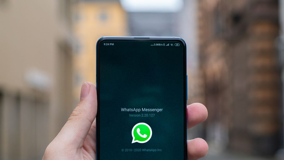whatsapp-status-to-polls-channels-to-get-poll-sharing-option-updates-tab-to-regain-muted-status-section-latest-updates