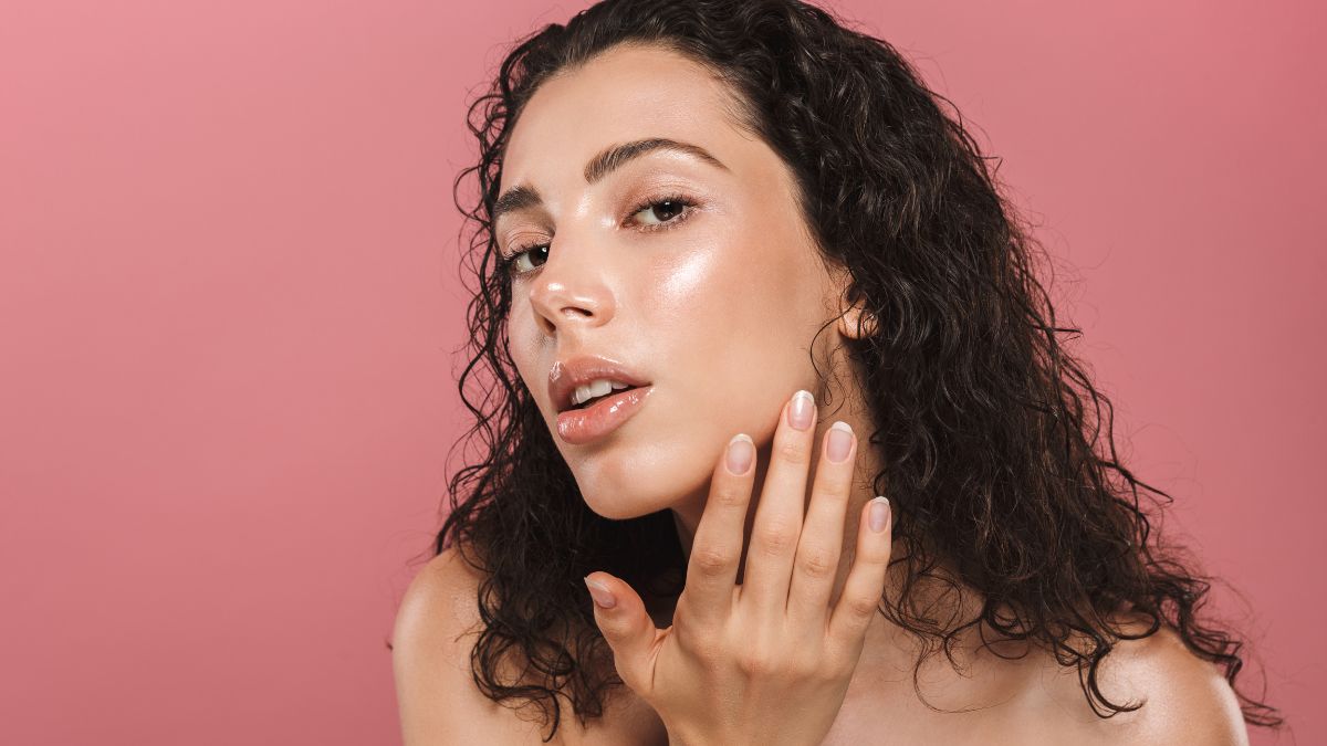 how-to-take-care-of-your-skin-in-winters-know-from-dermatologist-shares-useful-tips