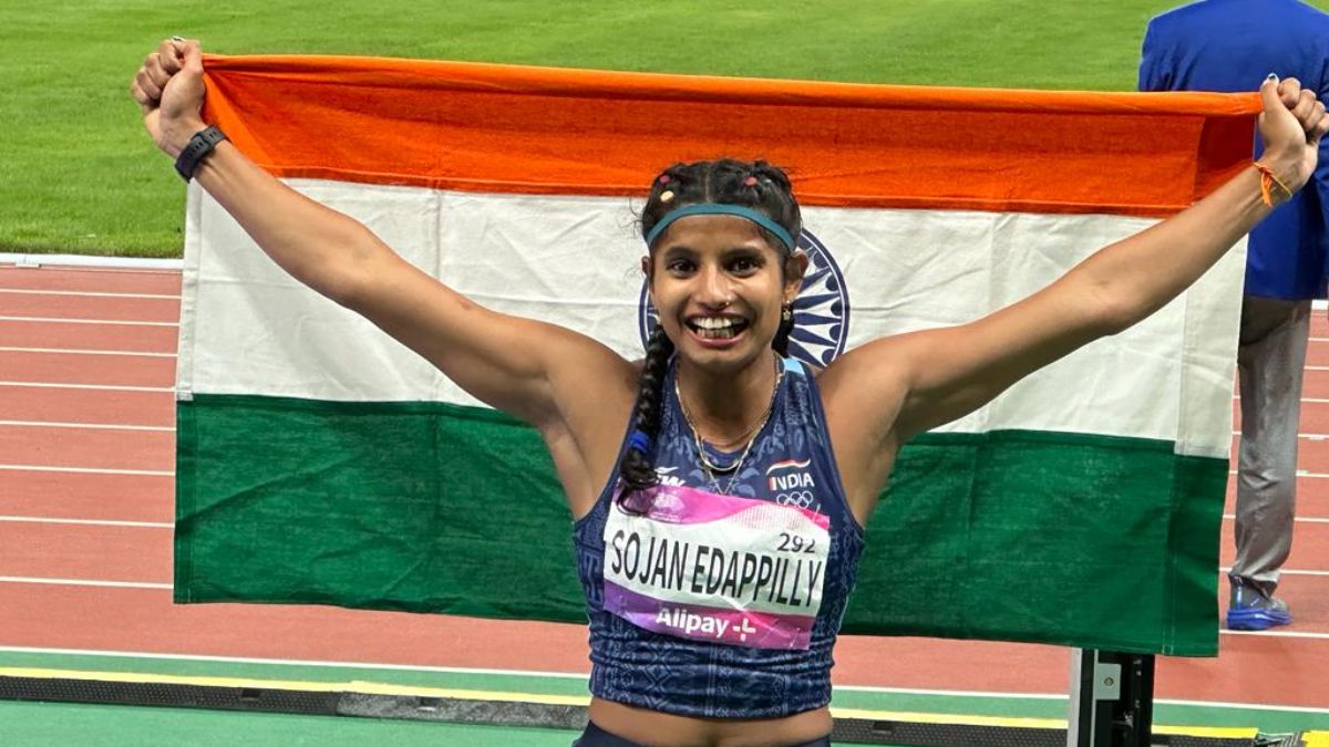 asian-games-2023-ancy-sojan-edappilly-clinches-silver-in-womens-long-jump-4x400-mixed-relay-team-wins-silver