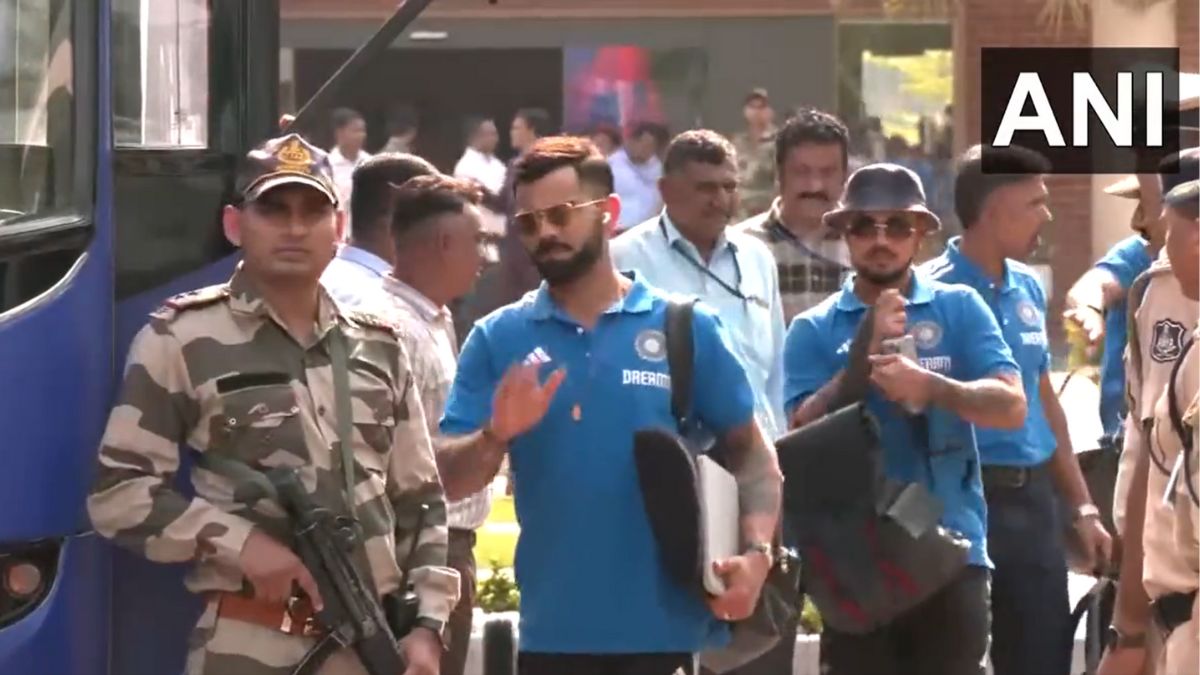 Ind Vs Pak Indian Team Arrives In Ahmedabad For High Octane Match